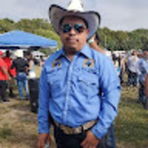 Meet your Posher, Rigoberto